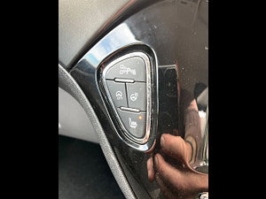 Vauxhall Corsa thumbnail
