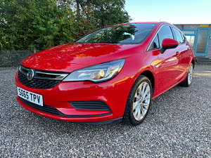 Vauxhall Astra thumbnail