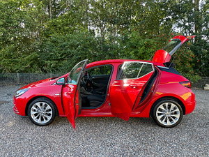 Vauxhall Astra thumbnail