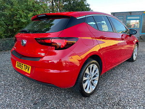 Vauxhall Astra thumbnail