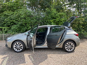 Vauxhall Astra thumbnail