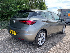 Vauxhall Astra thumbnail