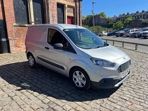 Ford Transit Courier thumbnail