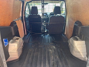 Ford Transit Courier thumbnail