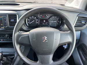 Peugeot Expert thumbnail