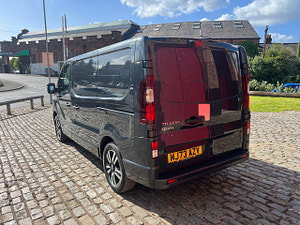 Renault Trafic thumbnail