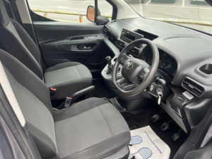 Toyota PROACE CITY thumbnail