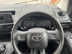 Toyota PROACE CITY thumbnail