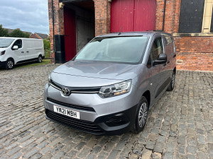 Toyota PROACE CITY thumbnail