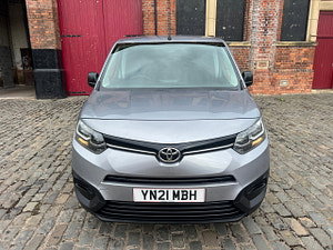 Toyota PROACE CITY thumbnail