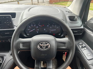 Toyota PROACE CITY thumbnail