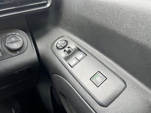 Vauxhall Combo Life thumbnail