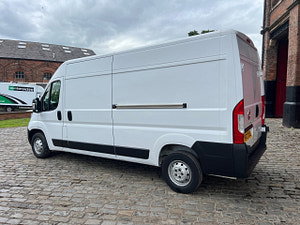 Vauxhall Movano thumbnail