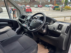 Vauxhall Movano thumbnail