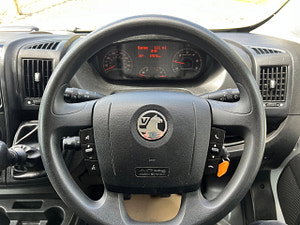 Vauxhall Movano thumbnail