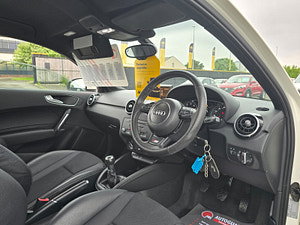 Audi A1 thumbnail