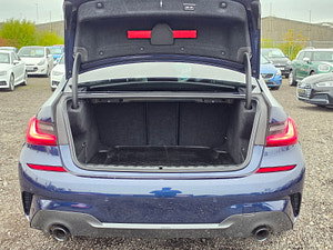 BMW 3 Series thumbnail
