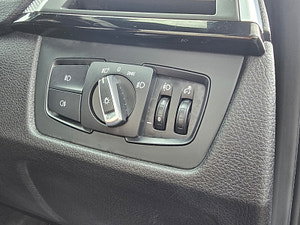 BMW 3 Series thumbnail