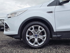 Ford Kuga thumbnail