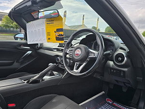 Fiat 124 Spider thumbnail
