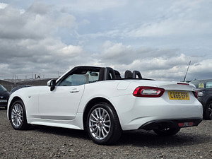 Fiat 124 Spider thumbnail
