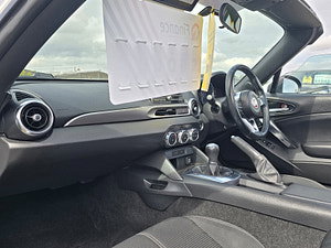 Fiat 124 Spider thumbnail