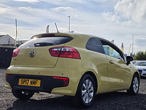 Kia Rio thumbnail