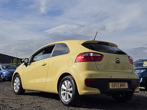 Kia Rio thumbnail