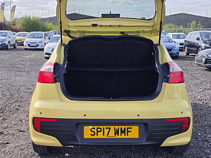Kia Rio thumbnail