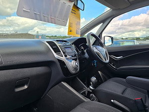 Hyundai IX20 thumbnail