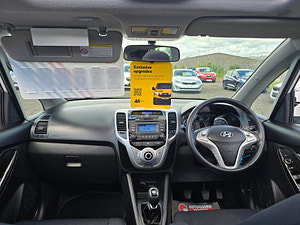 Hyundai IX20 thumbnail