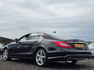 Mercedes-Benz CLS thumbnail