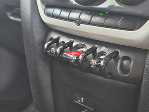 MINI Countryman thumbnail