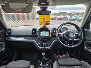 MINI Countryman thumbnail