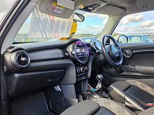 MINI Hatch thumbnail