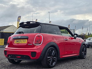 MINI Hatch thumbnail