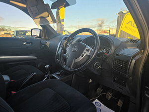 Nissan X-Trail thumbnail