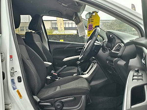 Suzuki SX4 S-Cross thumbnail