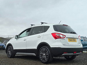 Suzuki SX4 S-Cross thumbnail