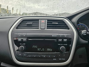 Suzuki SX4 S-Cross thumbnail