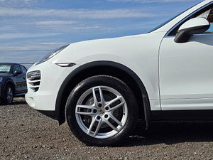 Porsche Cayenne thumbnail