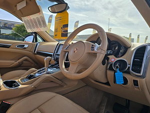Porsche Cayenne thumbnail