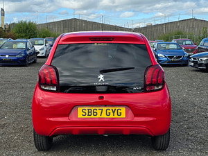 Peugeot 108 thumbnail