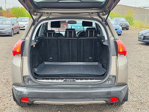 Peugeot 2008 thumbnail