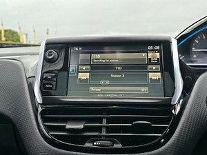 Peugeot 2008 thumbnail