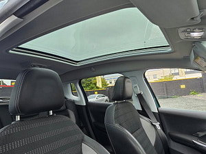 Peugeot 2008 thumbnail