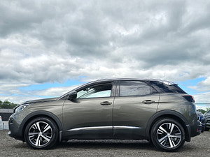 Peugeot 3008 thumbnail