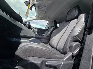 Peugeot 3008 thumbnail