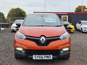 Renault Captur thumbnail