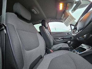 Renault Captur thumbnail